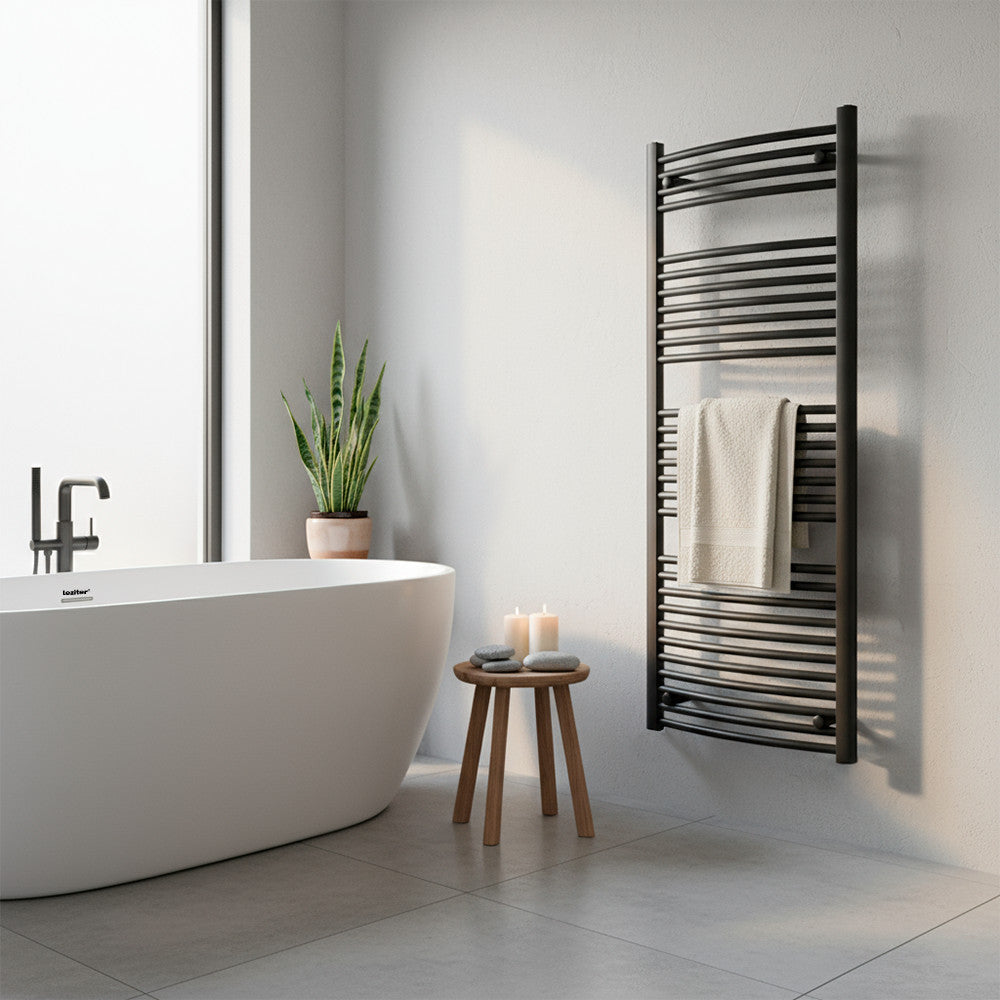 Íves törölközőszárító radiátor 1400x600 mm fekete Másodlagos kép
