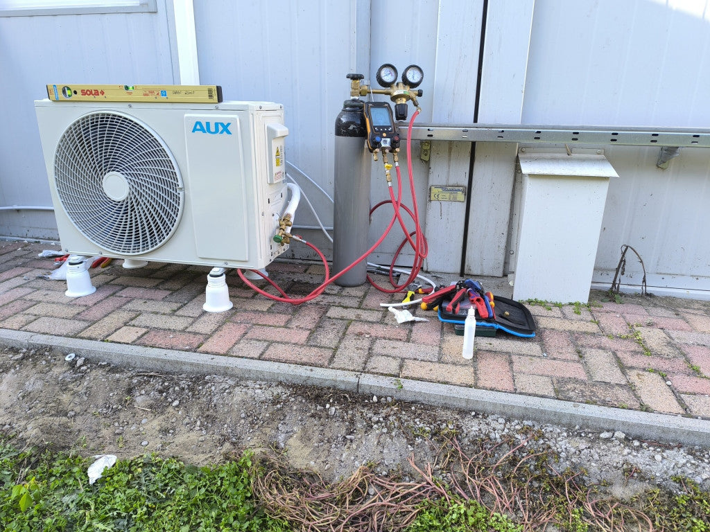 szabo-zsolt2 - szabo-zsolt2_altpic_1.jpg